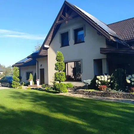 Rum i privatbostad Atmosfera Rozalin (Pruszkow)