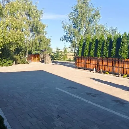 Rum i privatbostad Atmosfera Rozalin (Pruszkow)
